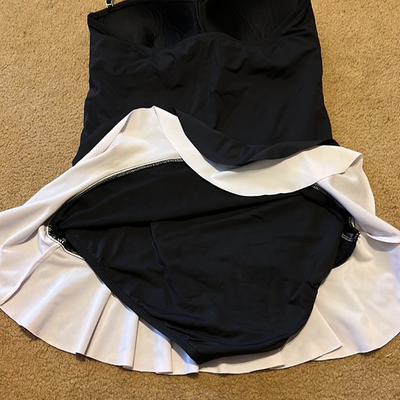 Apt. 9 Swimsuit - Picture 7 of 7